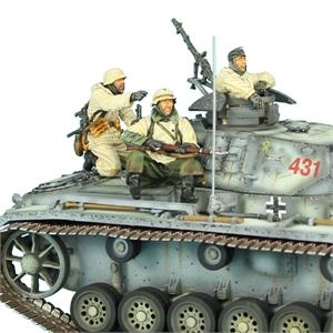 German Winter Tank Riders Set 1