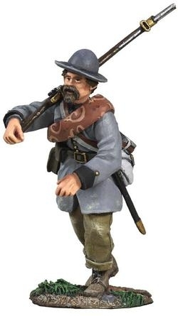 Confederate Infantry in Frock Coat Charging at Right Shoulder Shift No.2