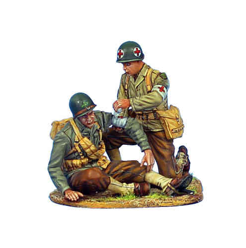 US 4th ID Medic Treating Wounded Private