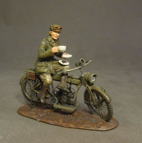 THE WOMENS ROYAL FLYING CORPS, DESPATCH RIDER, “TIME FOR TEA”. (2pcs)