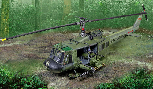 Vietnam Huey UH-1 Hog