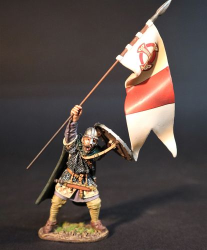 ANGLO SAXON/ DANES. HOUSECARL WITH BANNER CHARGING. (2 pcs)