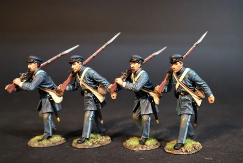 THE ARMY OF THE SHENANDOAH, FIRST BRIGADE, THE 33rd VIRGINIA INFANTRY REGIMENT, 4 INFANTRY MARCHING